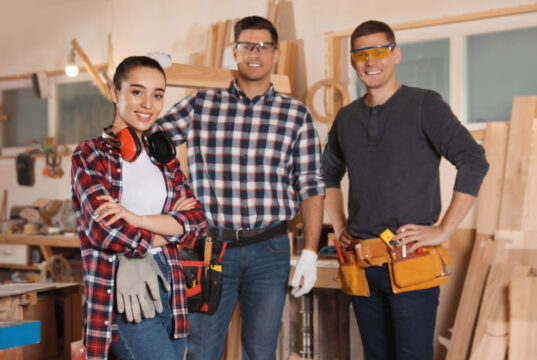 Immigrate to the US as a Carpenter Carpenter
