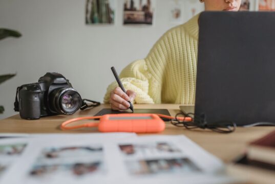 Graphic Design Jobs With Visa Sponsorship: Global Guide 2026
