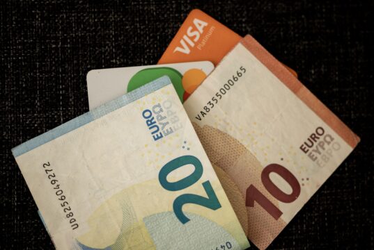 Office Jobs in Netherlands 2026: Visa Sponsorship, Salaries & Application Guide