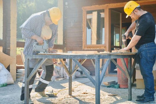 UK Skilled Worker Visa 2027: Salary Thresholds & Application Guide